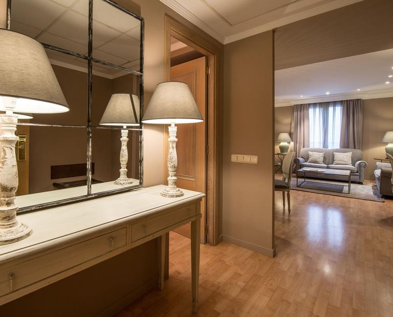 JUNIOR SUITE Vincci Lys 4* Valencia JUNIOR SUITE Vincci Lys 4* Valencia